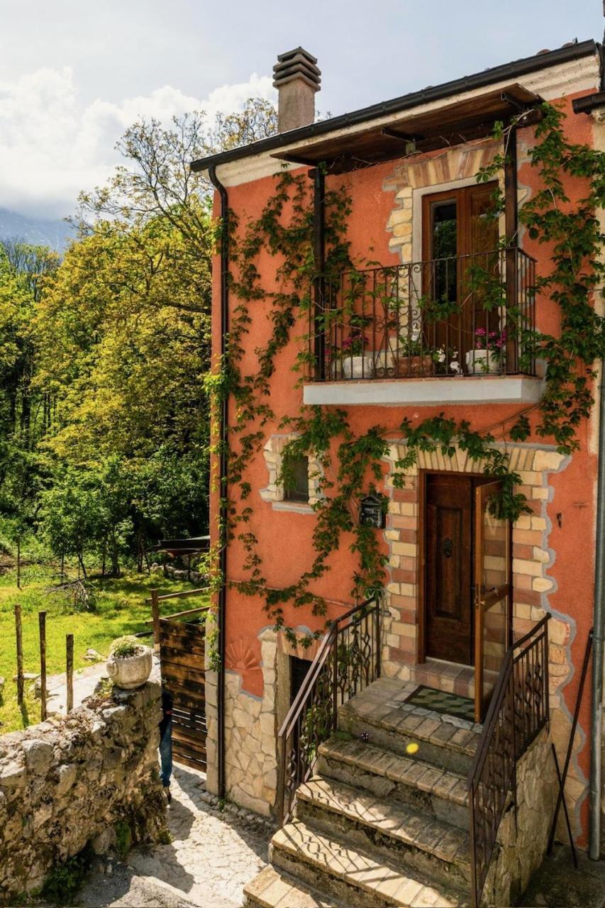La Casa Del Vico Villa Sant'Eufemia a Maiella Exterior photo